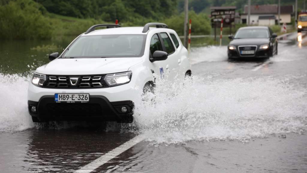 Tokom noći zabilježen porast vodostaja na većini stanica na slivovima Bosne i Drine