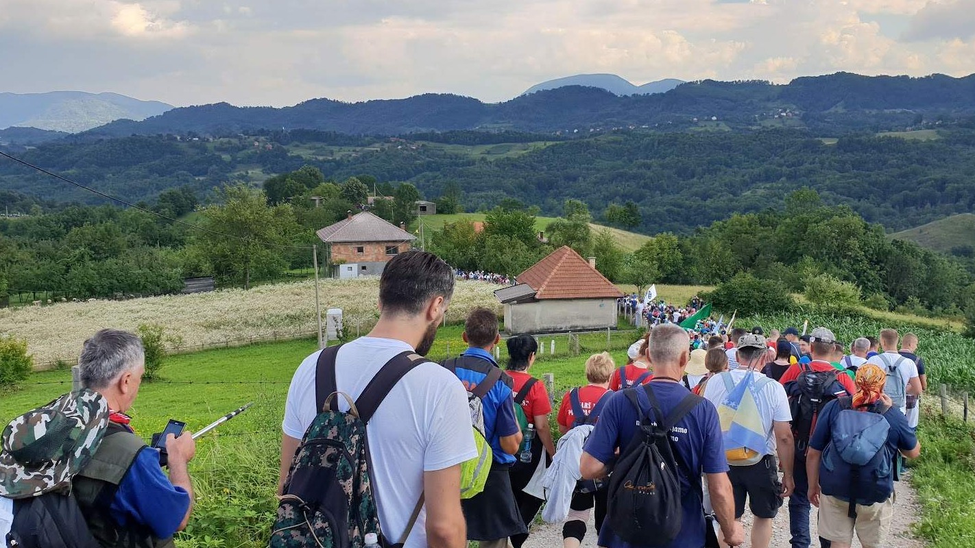 Učesnici iz svih dijelova svijeta pristižu u Nezuk: Odavanje počasti ubijenim u genocidu