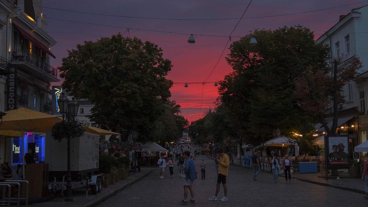 Ukrajina: Ljudi u Odesi nastavljaju sa svakodnevnim životom, bez obzira na rat