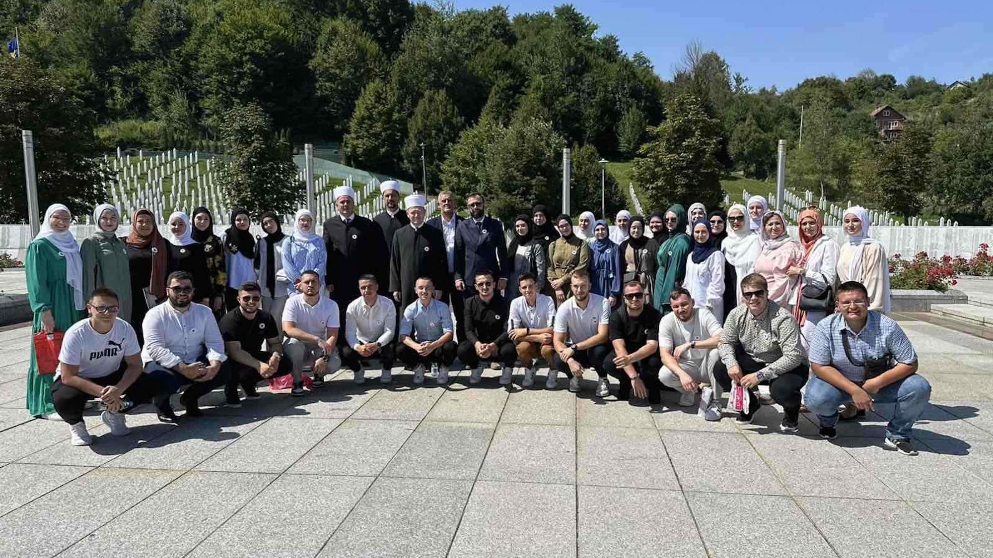 Memorijalno putovanje mladih u Srebrenicu – mjesto sjećanja i podsjećanja