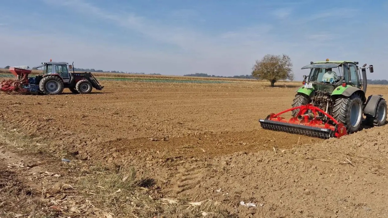  Sjetva pšenice na vakufima MIZ Janja