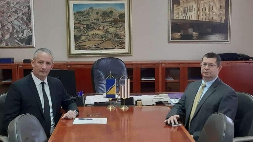 Galić - Adams: Nastavljamo raditi na unapređenju partnerstva BiH i SAD-a