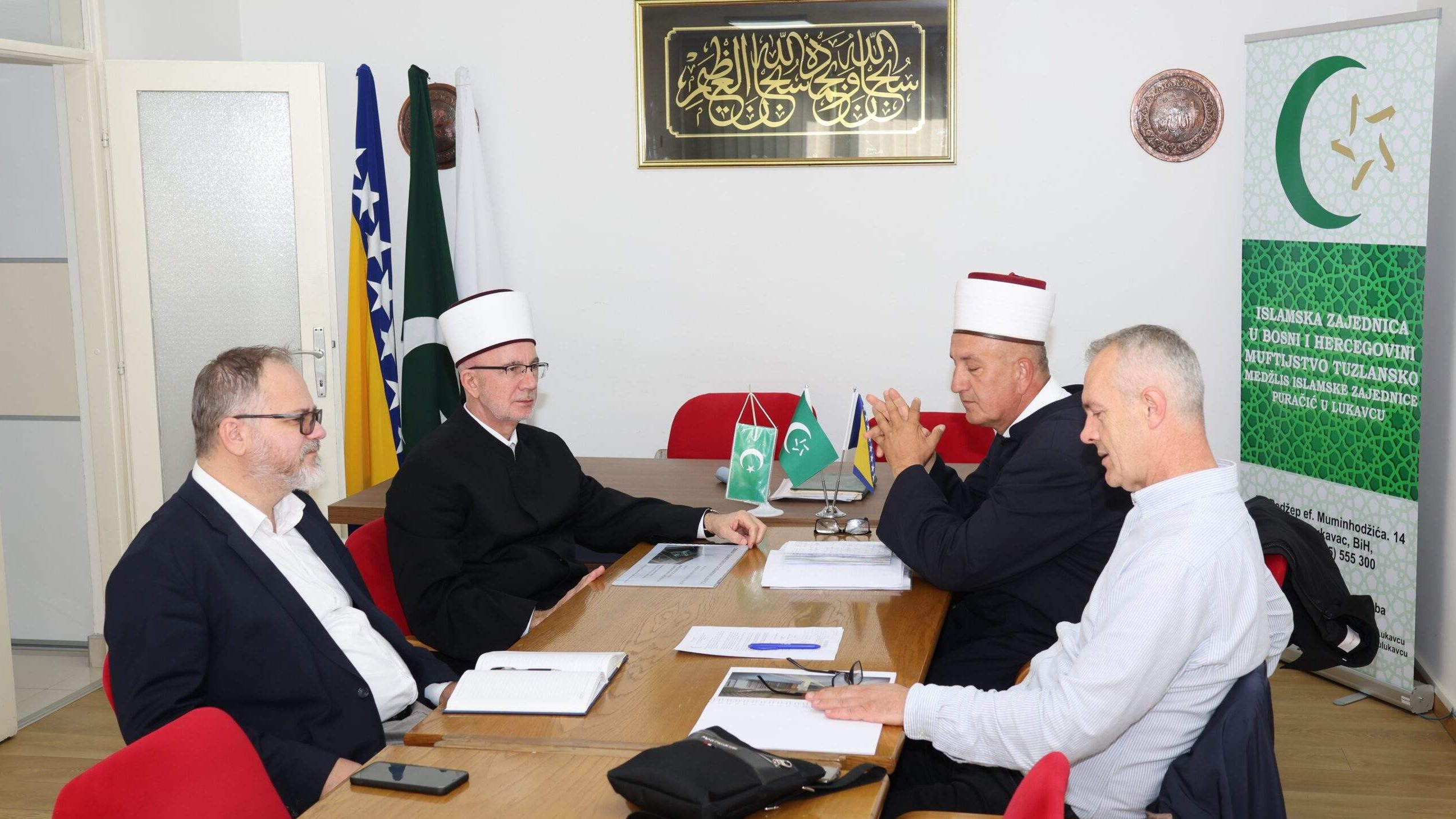 Muftija Fazlović posjetio Islamski centar koji gradi MIZ Puračić