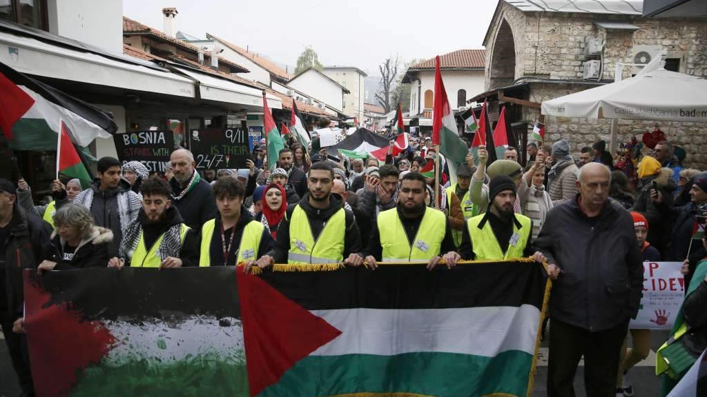 U Sarajevu počeo skup i protestna šetnja u znak podrške palestinskom narodu