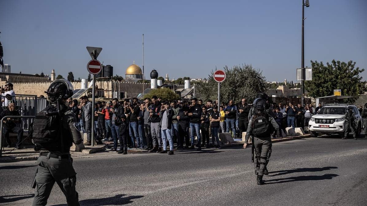 Već dva mjeseca izraelske snage ograničavaju broj Palestinaca na molitvi petkom u Al-Aqsi