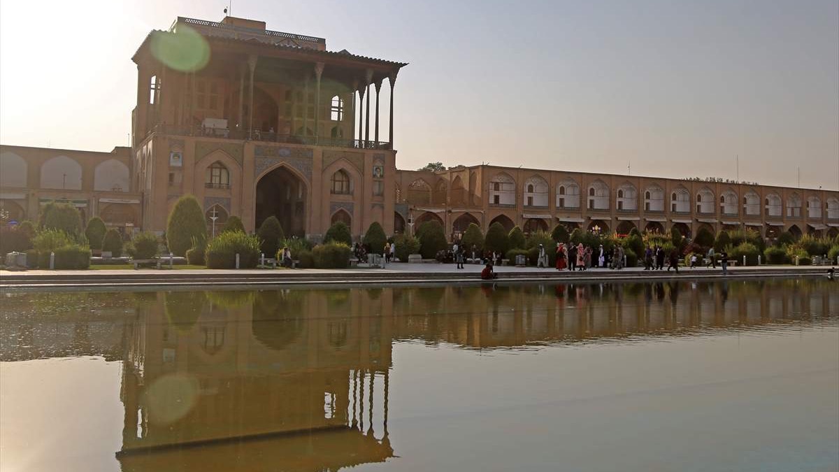 Palača Ali Qapu u Isfahanu: Građevina izvanredne arhitekture 
