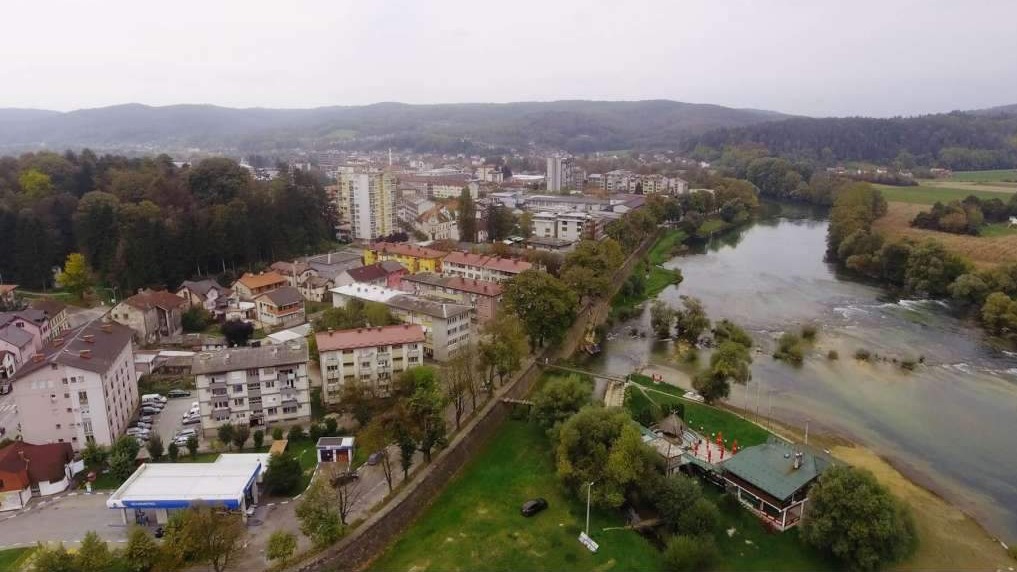 Raspisana međunarodna potjernica za Rajkom Karlicom osuđenim za ratni zločin na području B. Novog