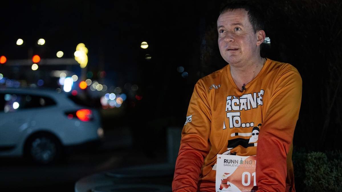 Bosanac Zlatan Alagić ruši barijere: Uprkos invaliditetu trči maratone i pomaže drugima