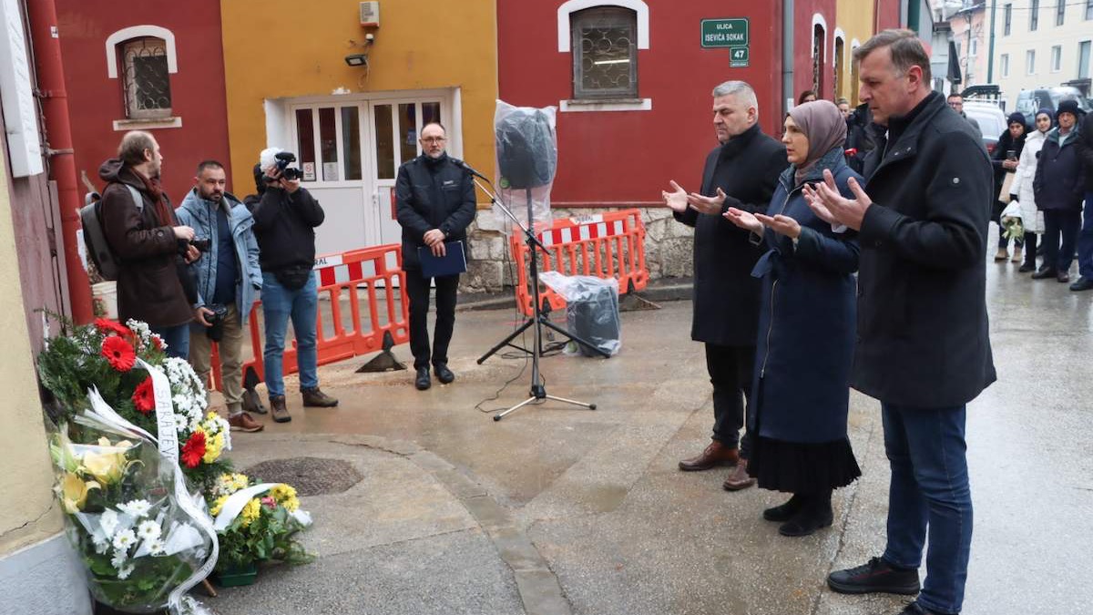 Obilježena 31. godišnjica ubistva osmero Sarajlija u ulici Isevića sokak