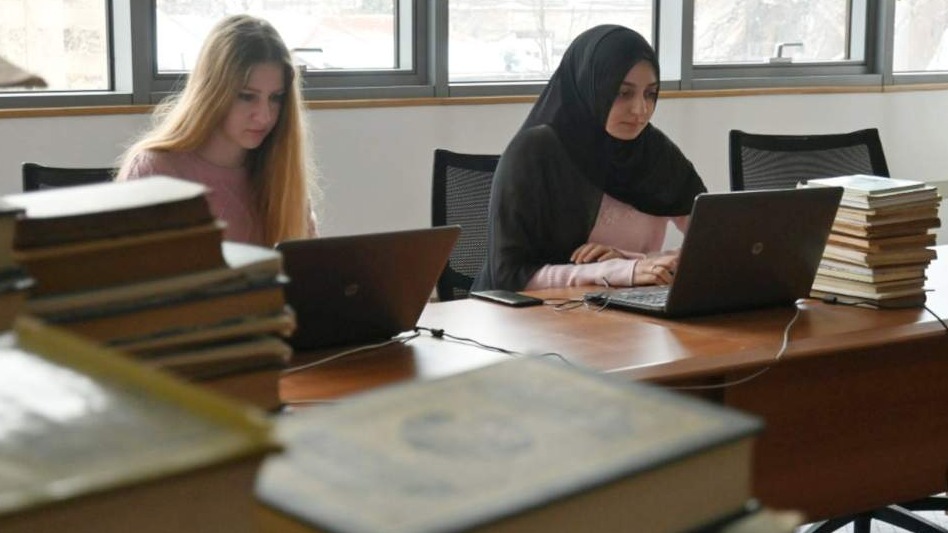 Studentice bibliotekarstva na praksi u Gazi Husrev-begovoj biblioteci 