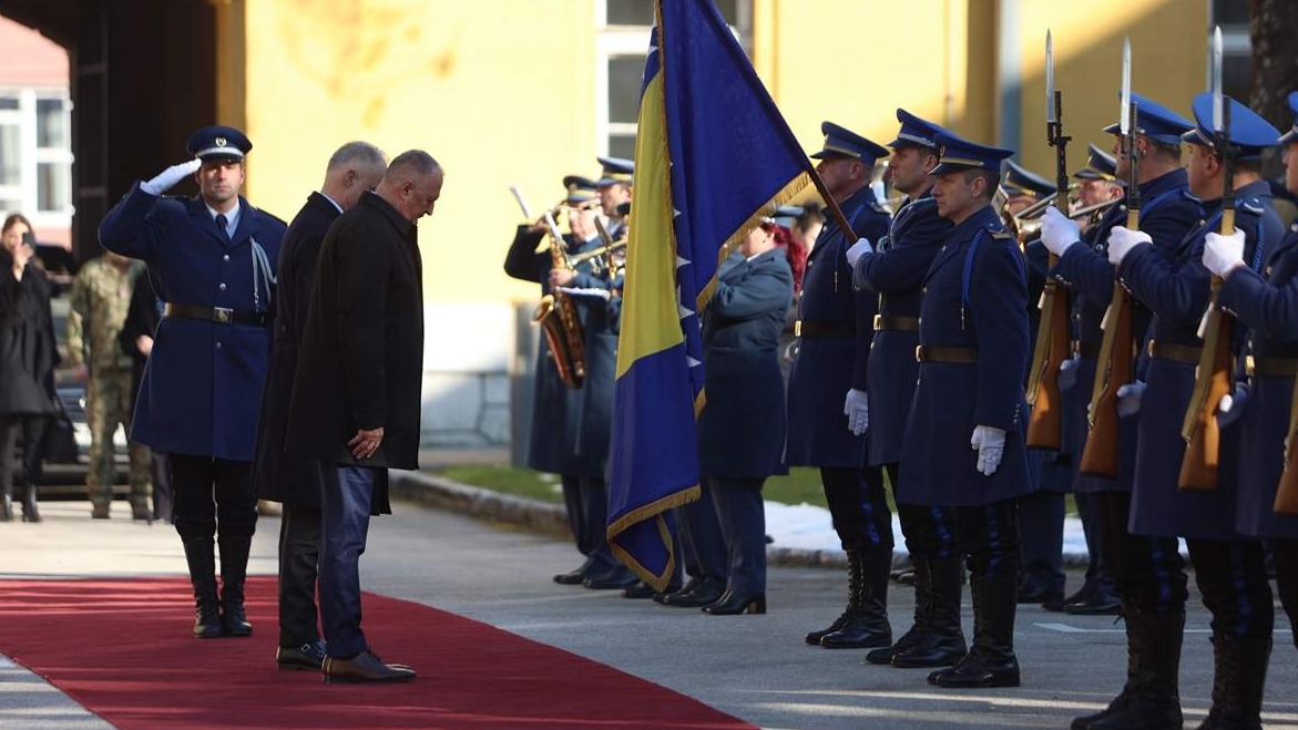 Helez sa mađarskim ministrom odbrane: Podrška teritorijalnom integritetu BiH, putu ka EU i NATO savezu