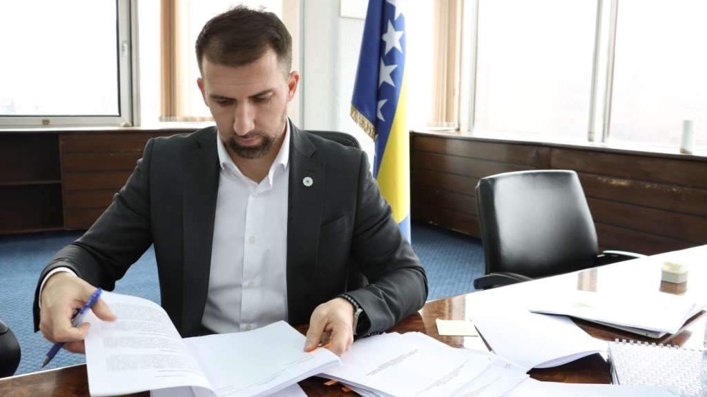 Ministar Delić najavio izmjene Zakona o materijalnoj podršci porodicama s djecom u FBiH