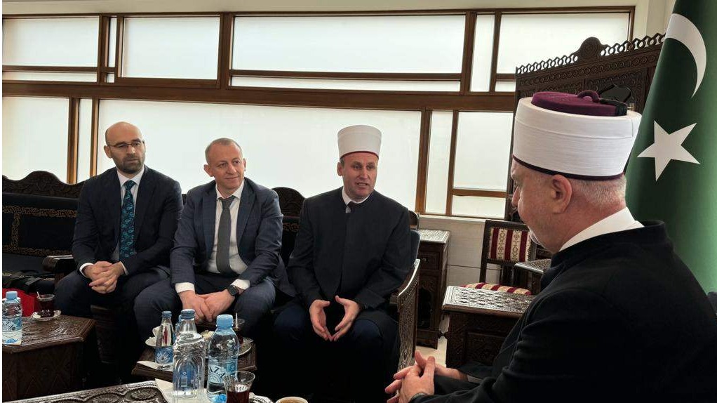 Reisul-ulemu posjetio vrhovni muftija Albanije