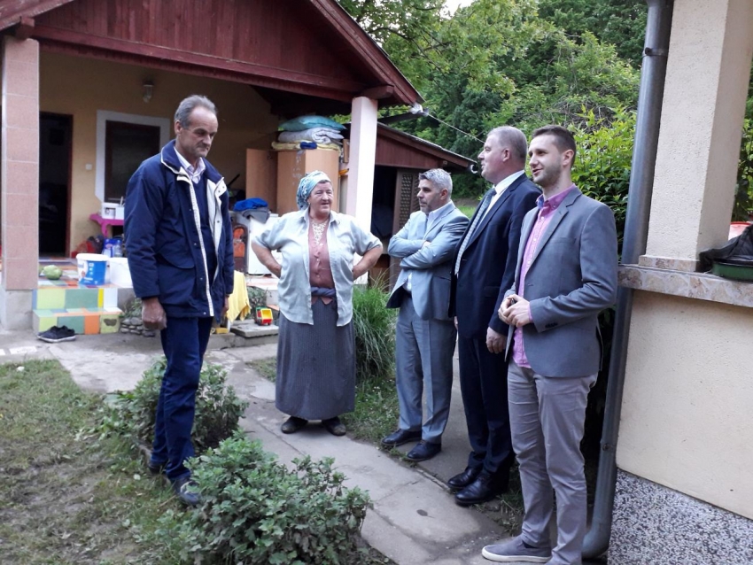 Pomoć porodicama koje su oštećene u poplavama