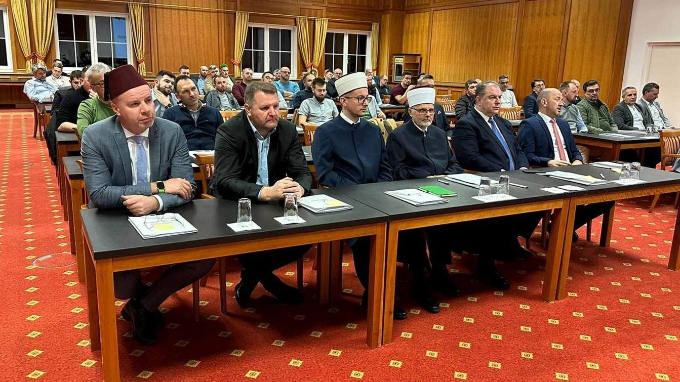 Visoka delegacija Rijaseta Islamske zajednice u BiH u višednevnoj posjeti Islamskoj zajednici Bošnjaka u Austriji
