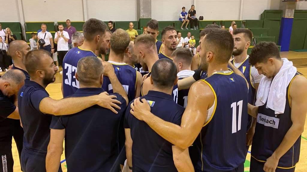 Košarkaši BiH okupljaju se u Tuzli uoči početka kvalifikacija