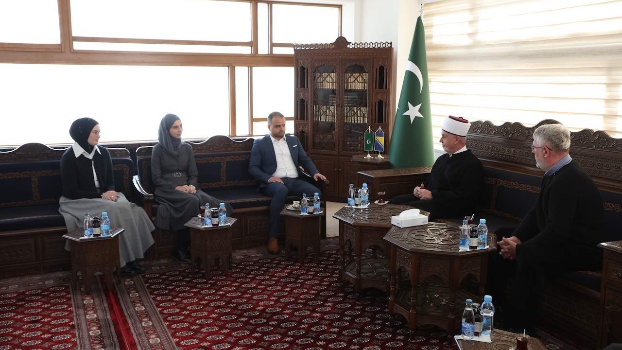 Reisul-ulemu posjetili novi asistenti s Fakulteta islamskih nauka (VIDEO)