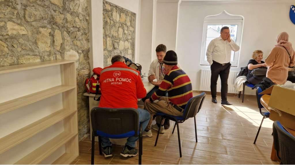 Zajednička akcija Merhameta i Doma zdravlja Stari grad Mostar u Nevesinju i Gackom