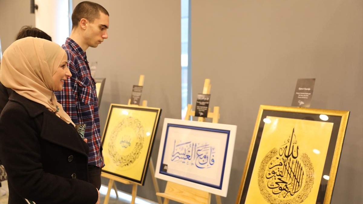 U Institutu “Yunus Emre“ u Sarajevu otvorena izložba kaligrafskih radova