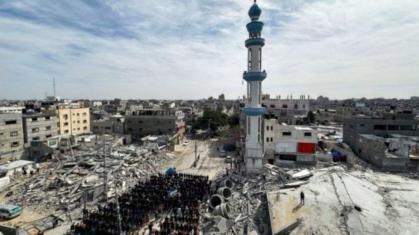 Ezan iz razrušenih džamija u Gazi