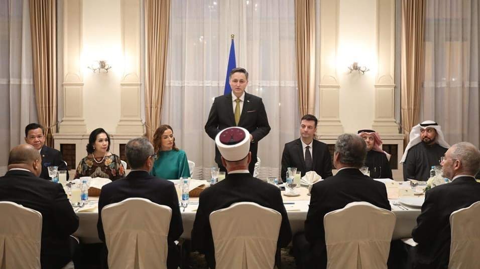 Reisul-ulema prisustvovao iftaru predsjedavajućeg Predsjedništva Bosne i Hercegovine