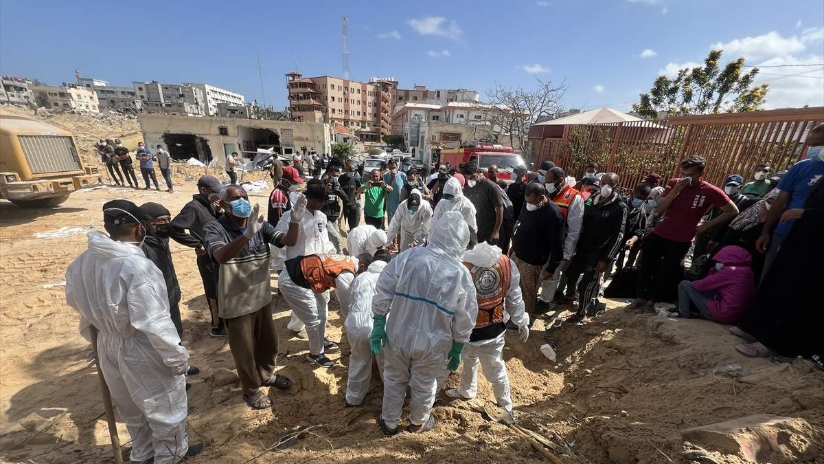 Pojas Gaze: Masovna grobnica sa 50 tijela pronađena u Khan Younisu