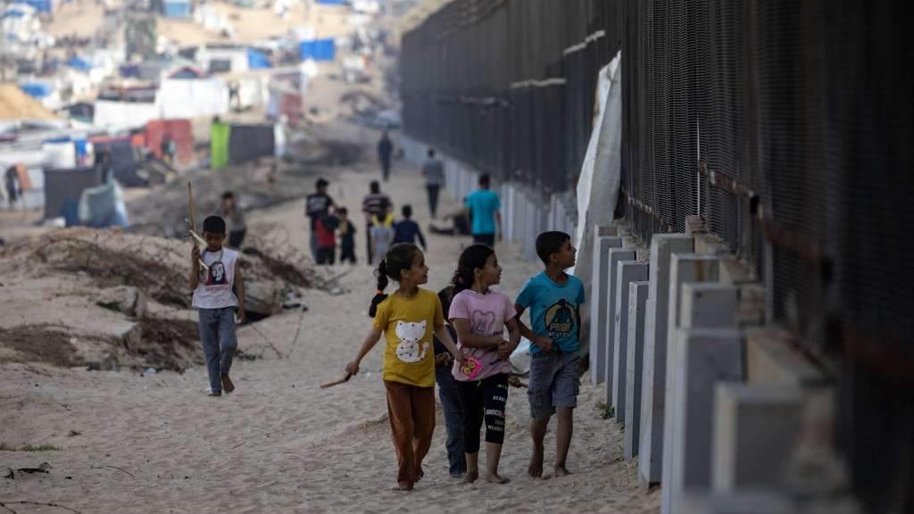 UN: 800.000 ljudi pobjeglo iz Rafaha, dok Izrael nastavlja s napadima širom Gaze