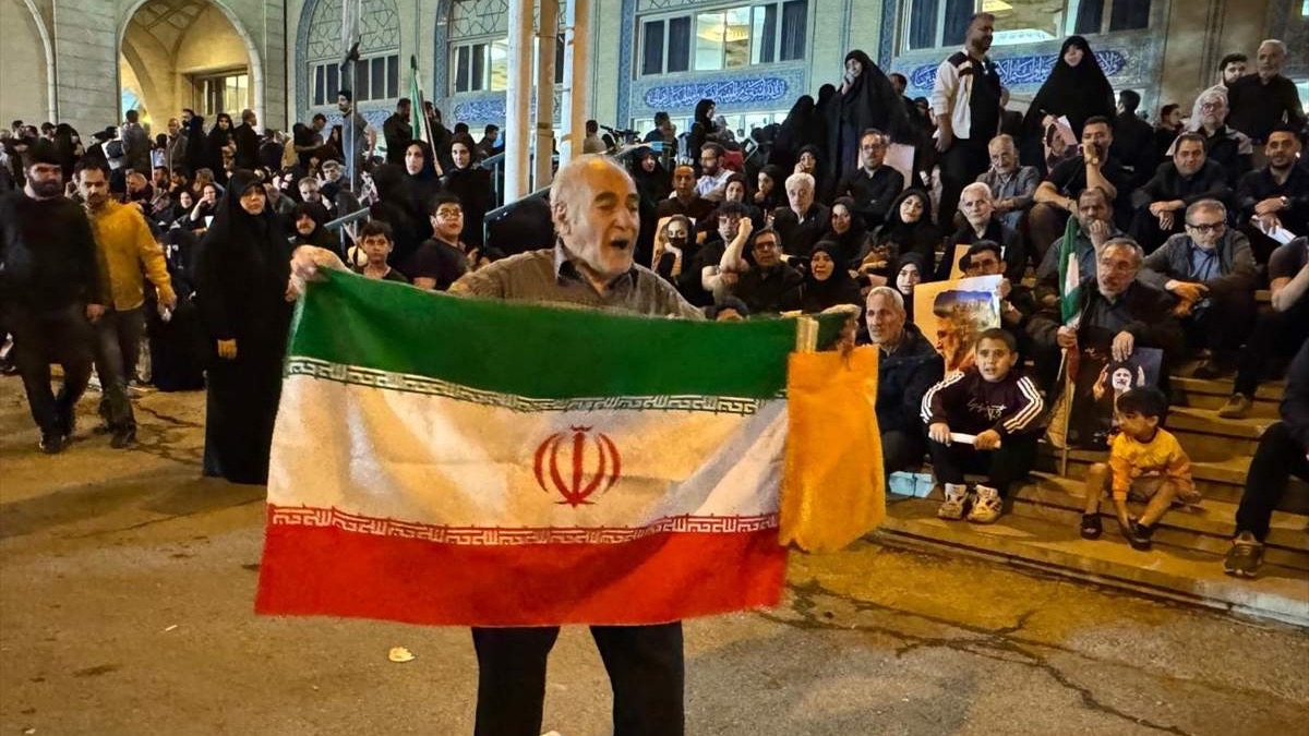Iran: Teheran se oprašta od predsjednika 