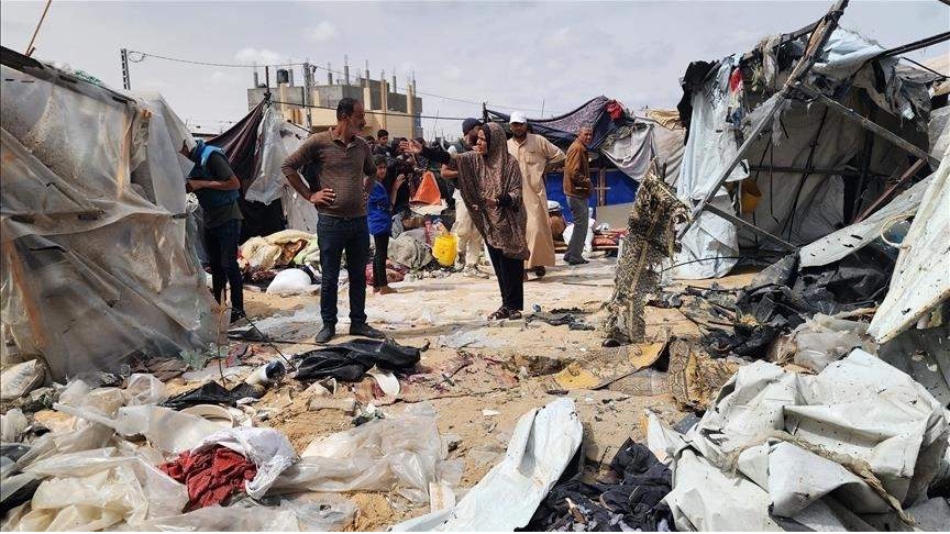 UNRWA: Najmanje 200 ubijenih u nedjeljnom izraelskom napadu na kamp u Rafahu