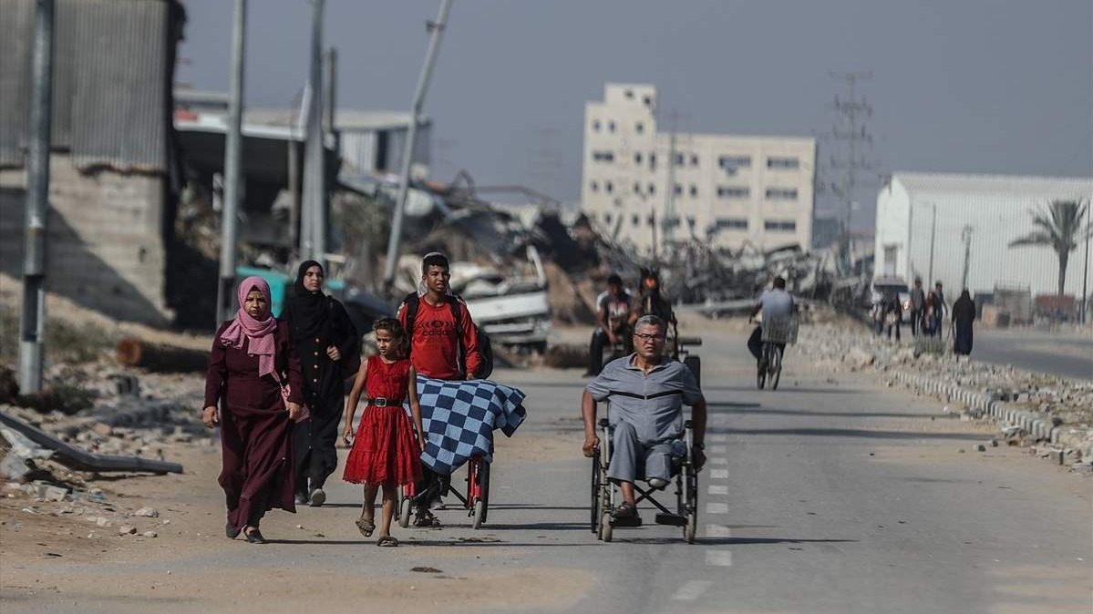 Gaza: Stotine Palestinaca napušta izbjeglički kamp Al-Bureij zbog najnovijih izraelskih napada