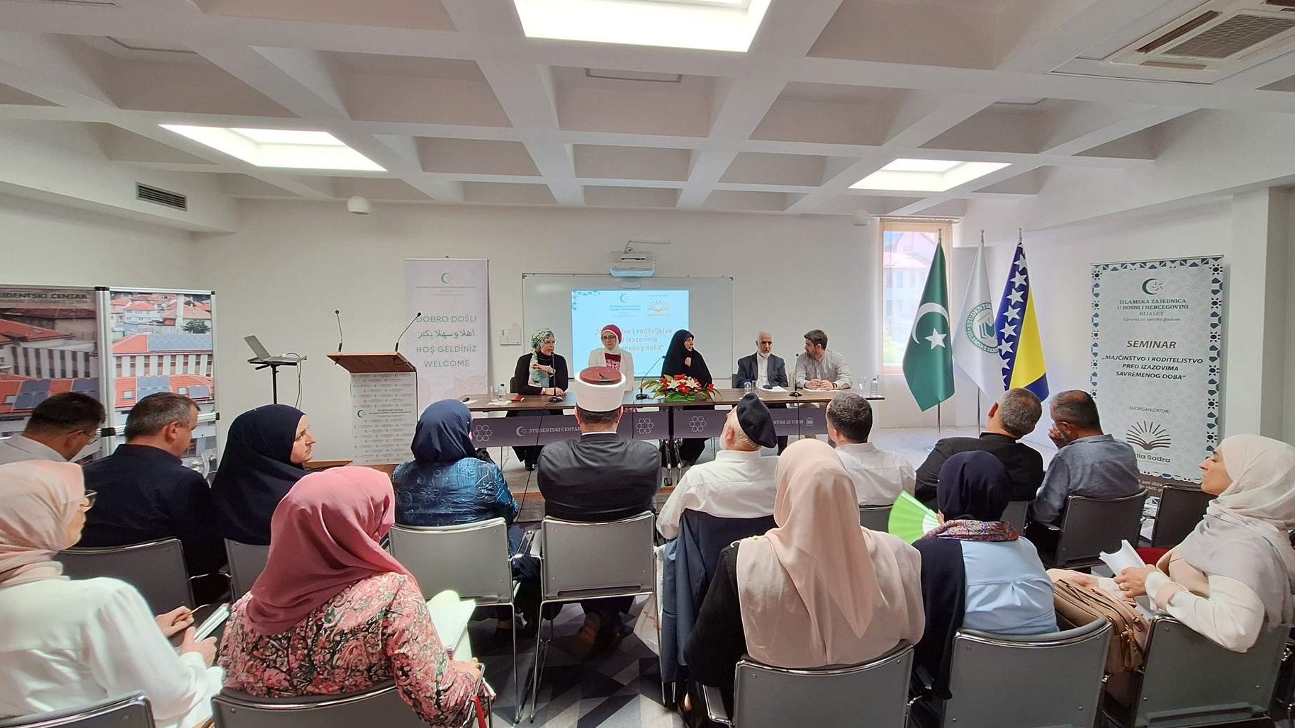 Sarajevo: Održan seminar „Majčinstvo i roditeljstvo pred izazovima savremenog doba