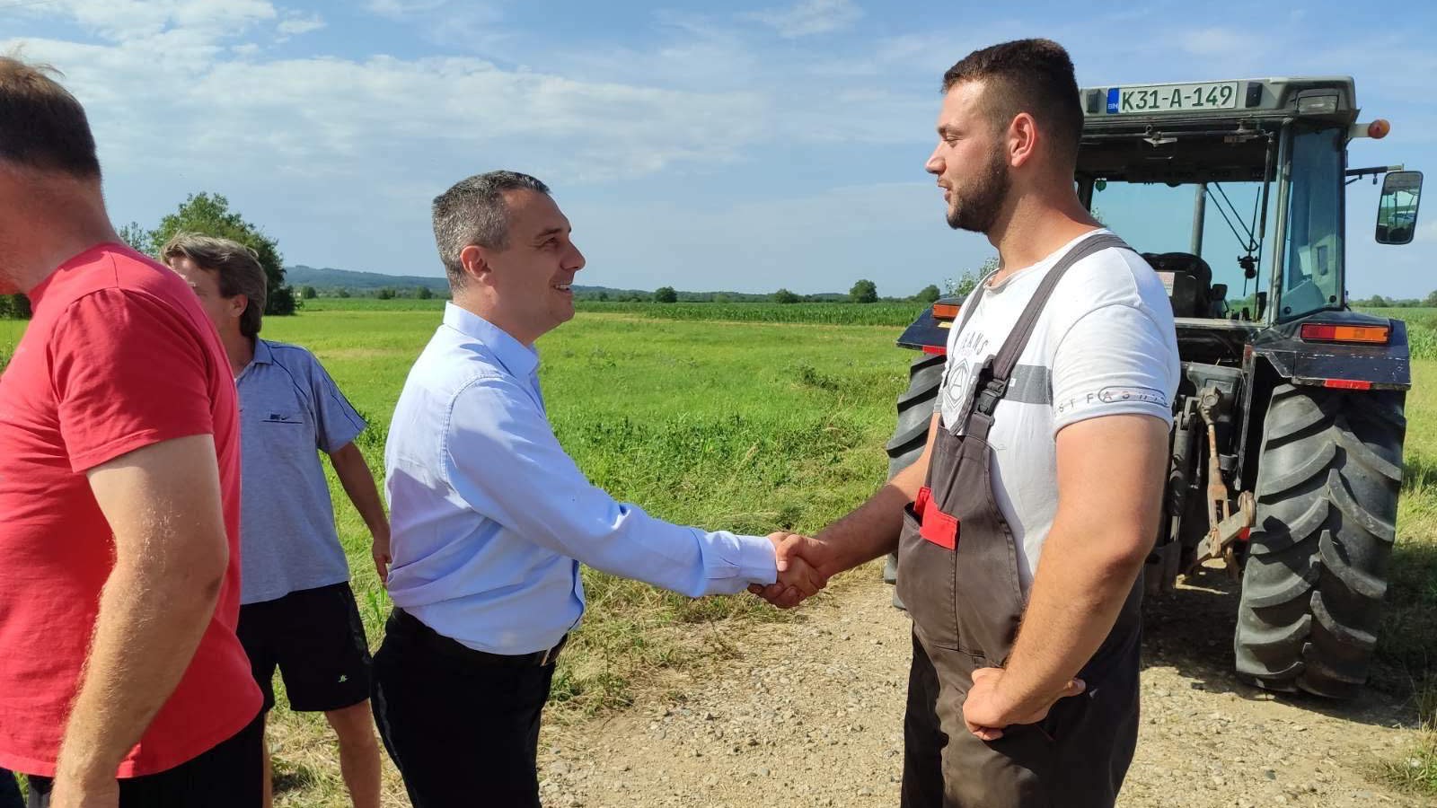 Posjeta ministra Dizdara Vukosavlju i Modriči: Važnost pružanja pomoći i podrške povratnicima