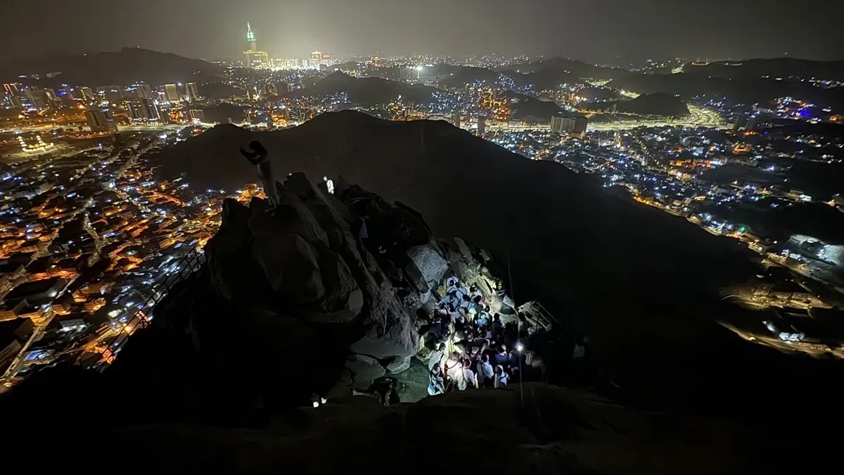 Mekka: Buduće hadžije obilaze pećinu Hira, mjesto početka objave Kur'ana