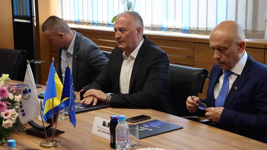 Ministar Helez posjetio tvornicu 'Igman': Građani BiH trebaju biti mirni i sigurni