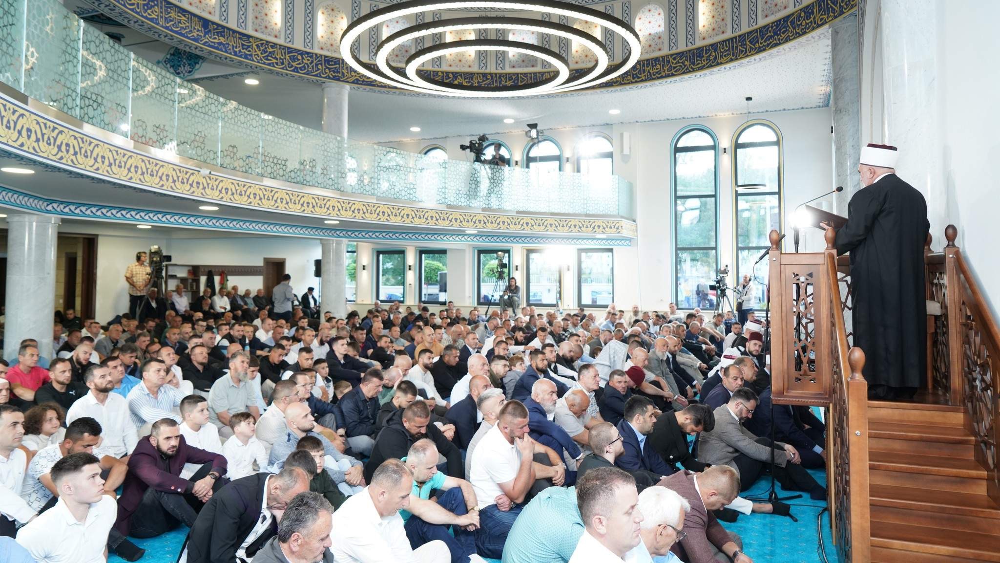 Mešihat IZ u Srbiji: Centralna bajramska svečanost održana u Islamskom centru Gazilar