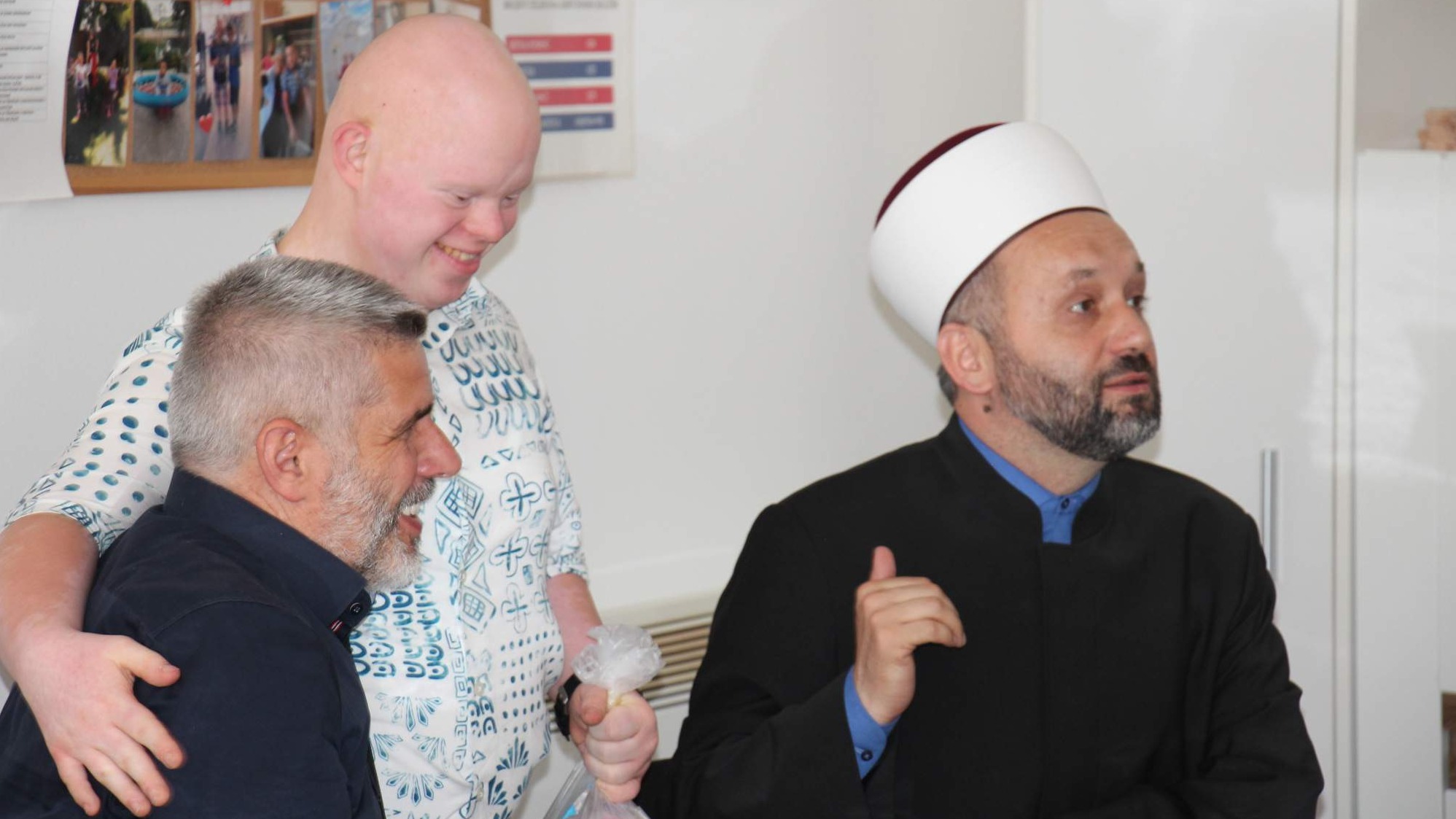 Dani Ajvatovice: Predstavnici Islamske zajednice posjetili društveno korisna udruženja (VIDEO)