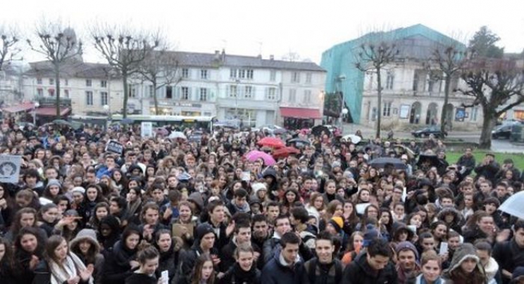 Evropljani demonstriraju protiv terorizma i antiislamskih pokreta