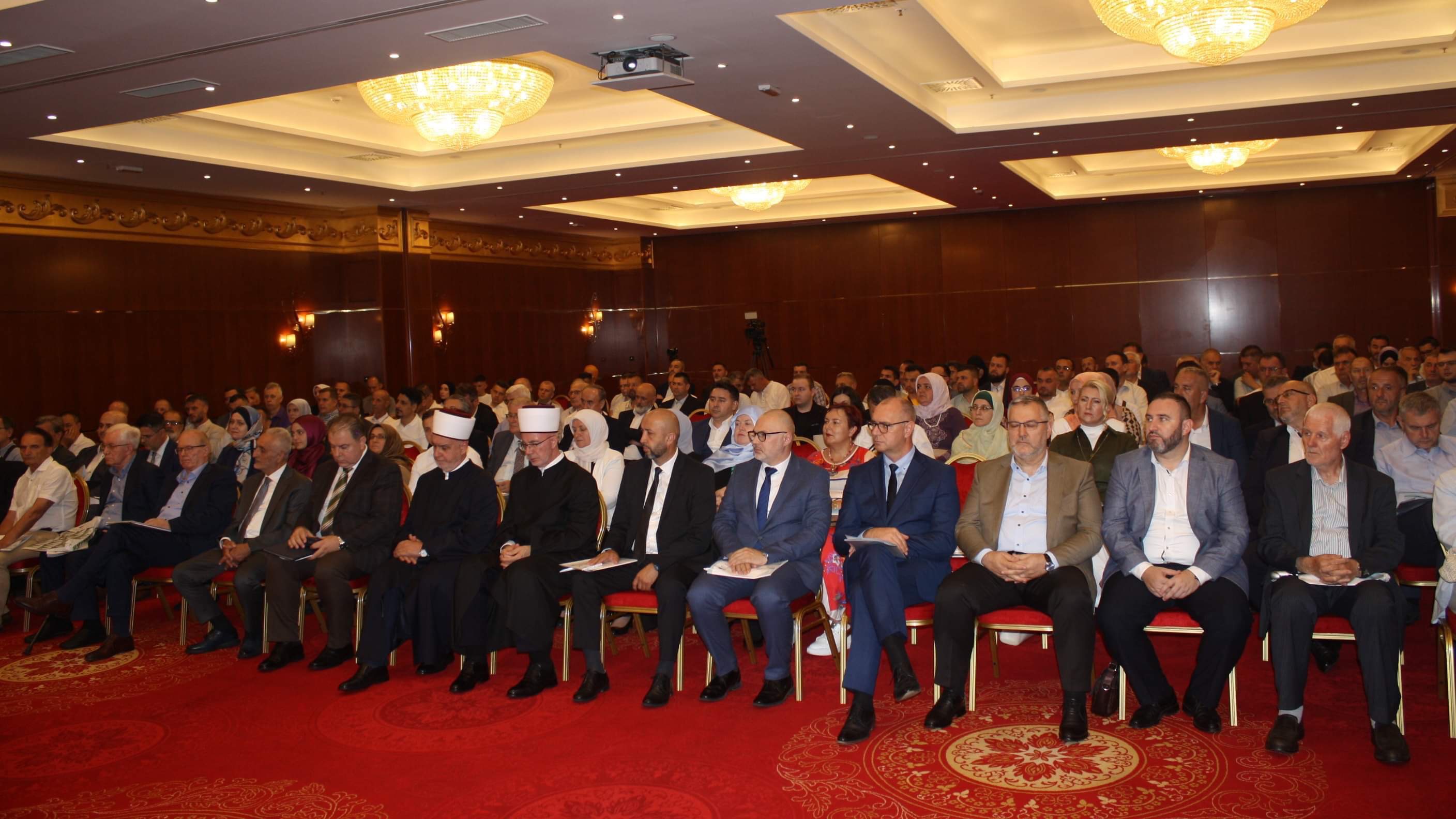 U Tuzli počela dvodnevna naučna konferencija "Institucija hifza u Bosni i Hercegovini"