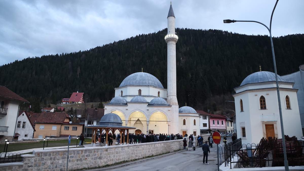 Sinan-begova džamija daje posebnu čar i ljepotu za cijelu čaršiju