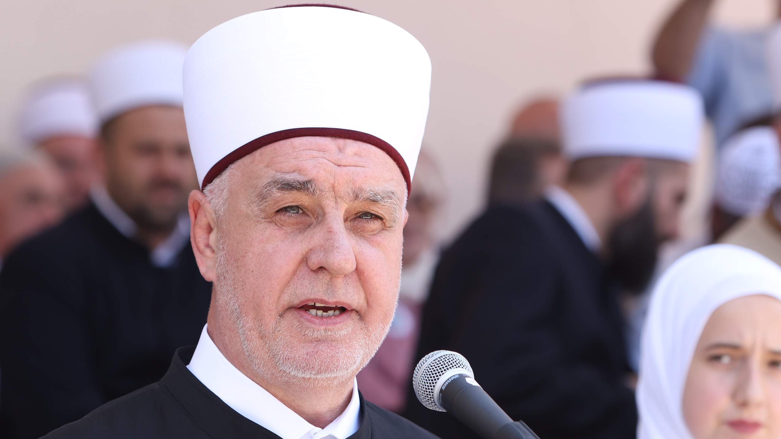 Reisul-ulema u Čajniču: Nadam se da je otvorenje Sinan-begove džamije znak obnove međuljudskih odnosa