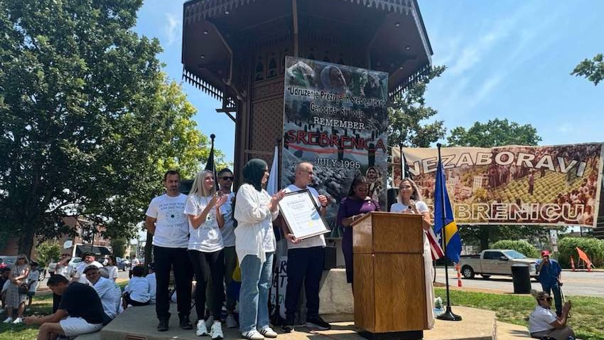 SAD: U Saint Louisu obilježena 29. godišnjica genocida u Srebrenici