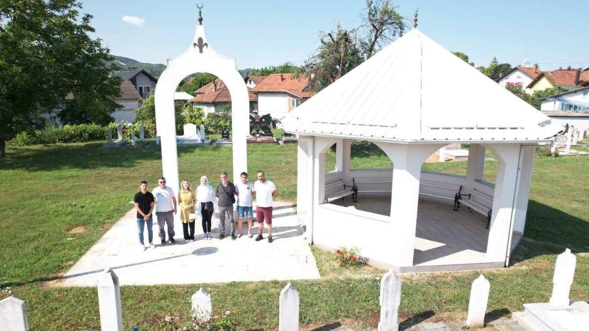 Memorijalni centar Sarajevo: Neumorno na Očuvanju Sjećanja - Projekat "Heroji"