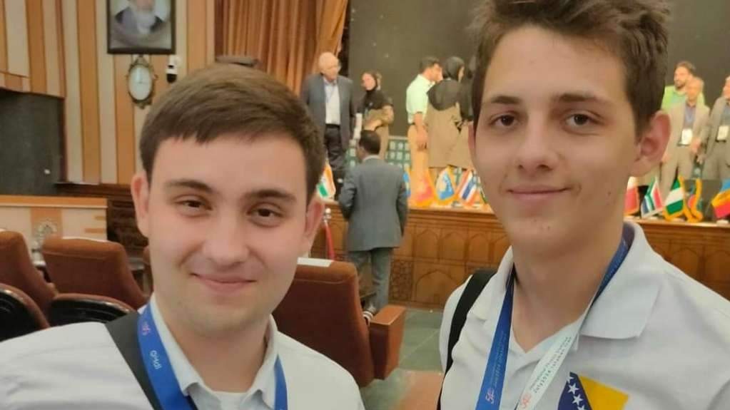 Muhamed Numanović i Miodrag Ostojić osvojili bronzane medalje na Svjetskoj olimpijadi iz fizike