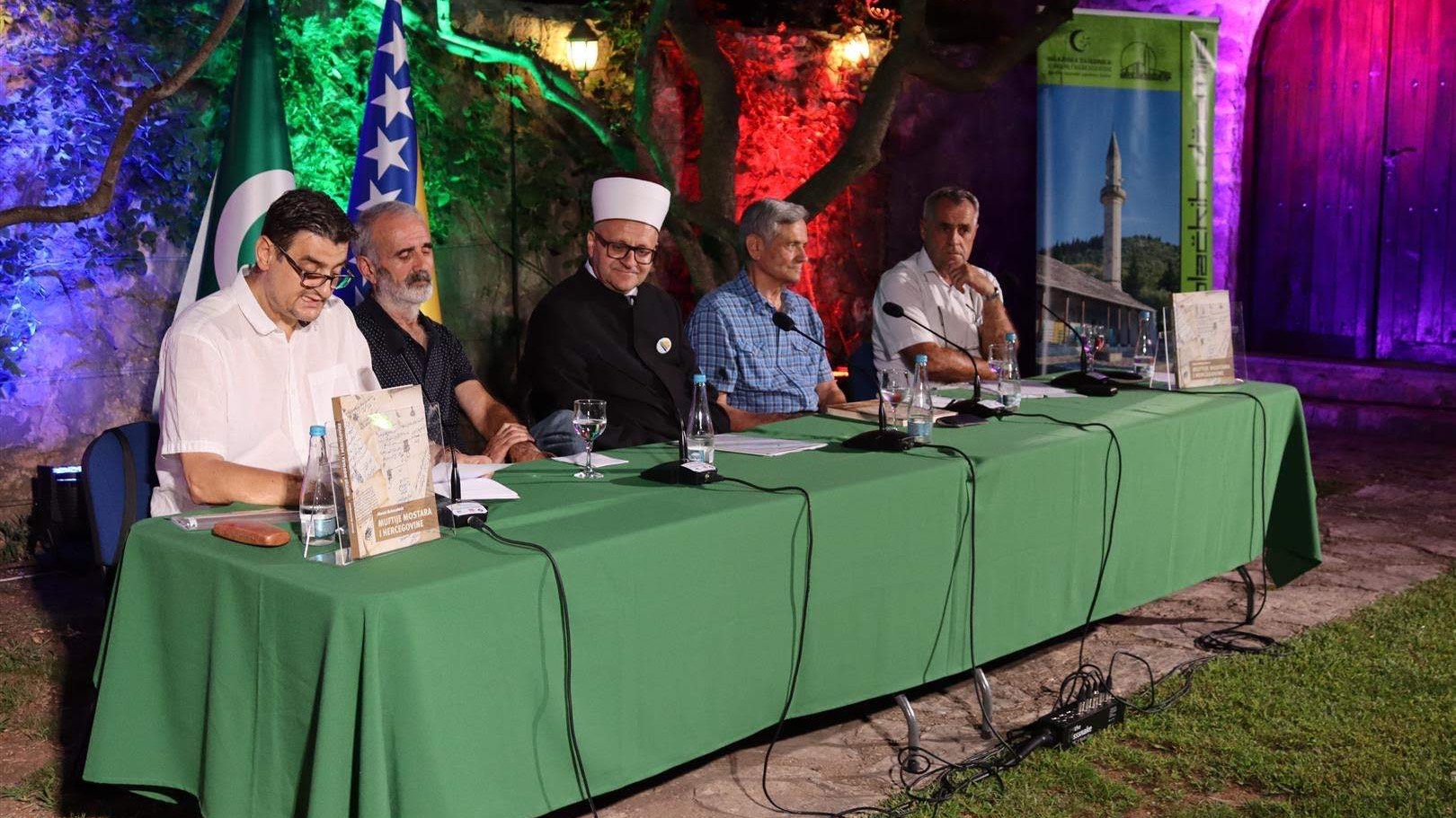 Stolac: Promovirana knjiga "Muftije Mostara i Hercegovine"