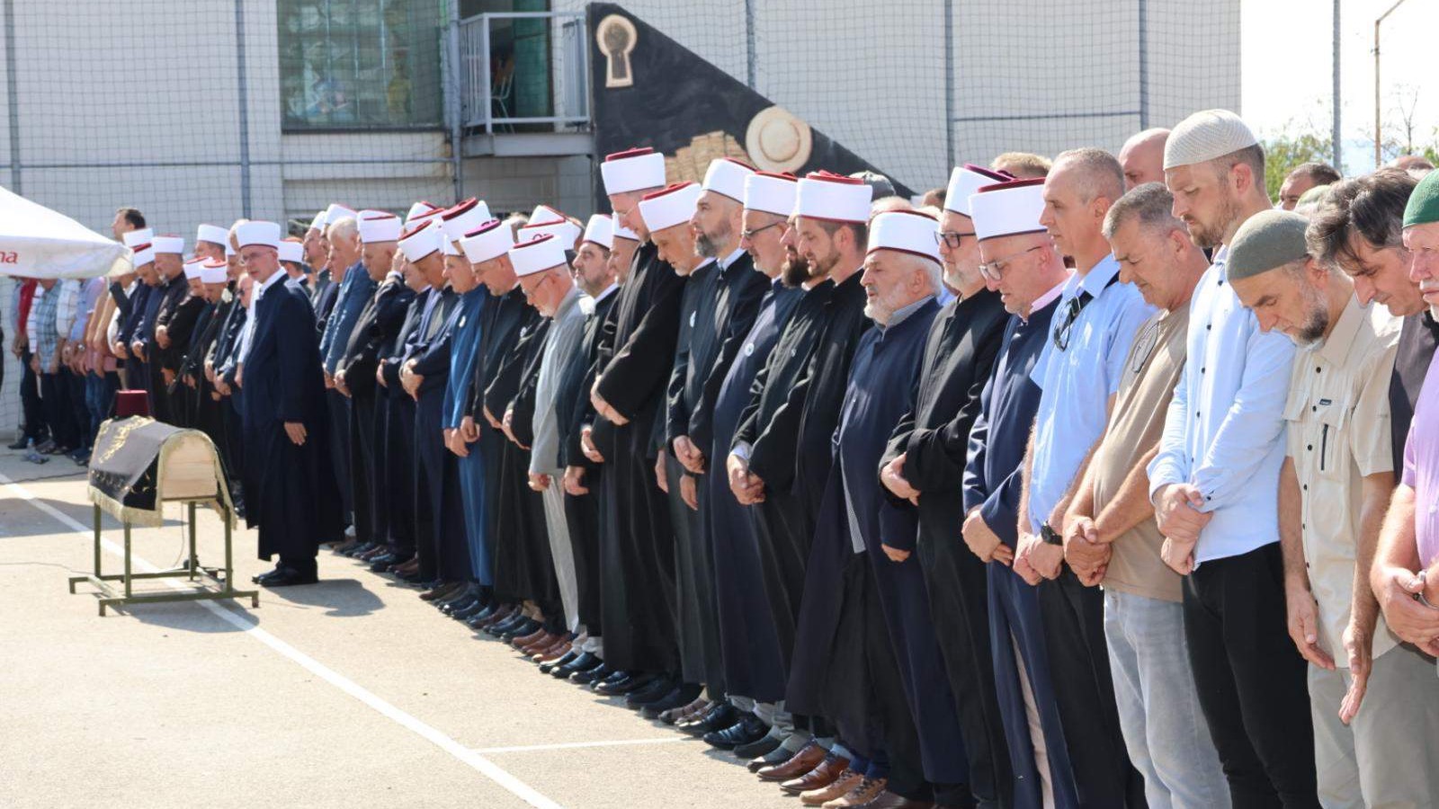 U Teočaku klanjana dženaza emeritusu prof. dr. Omeru Nakičeviću 