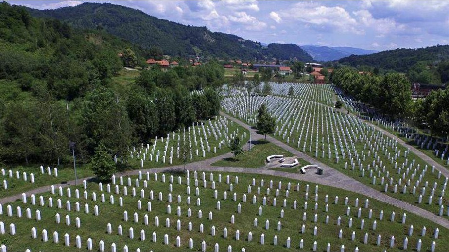 Enciklopedija Britannica promijenila članak o genocidu u Srebrenici na zahtjev MVP BiH