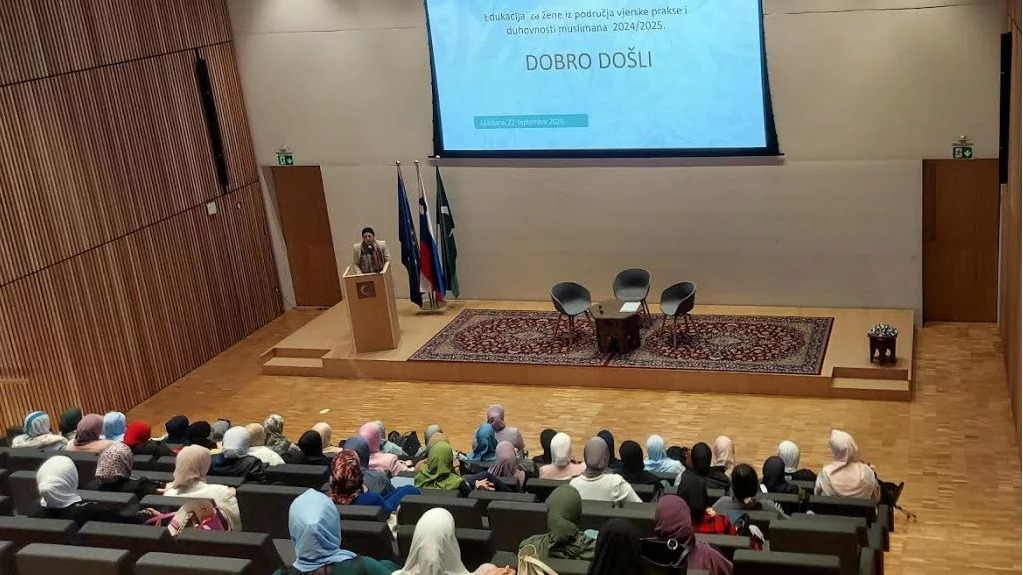 Počela realizacija programa "Edukacija za žene iz oblasti vjerske prakse i duhovnosti muslimana" u Ljubljani