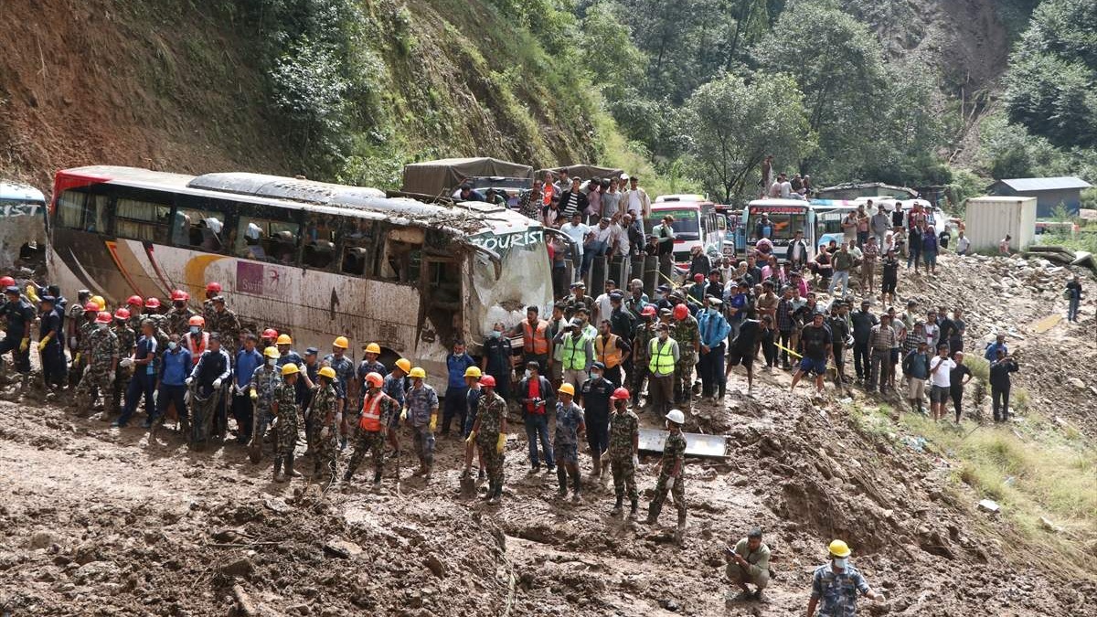 U poplavama i klizištima u Nepalu poginule 193 osobe