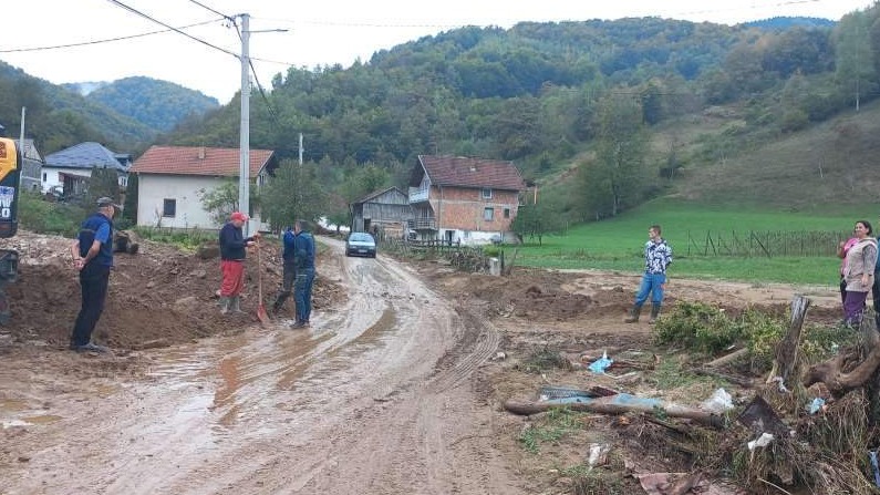 SBK nakon katastrofalnih poplava: Vrši se raščišćavanje i sanacija terena