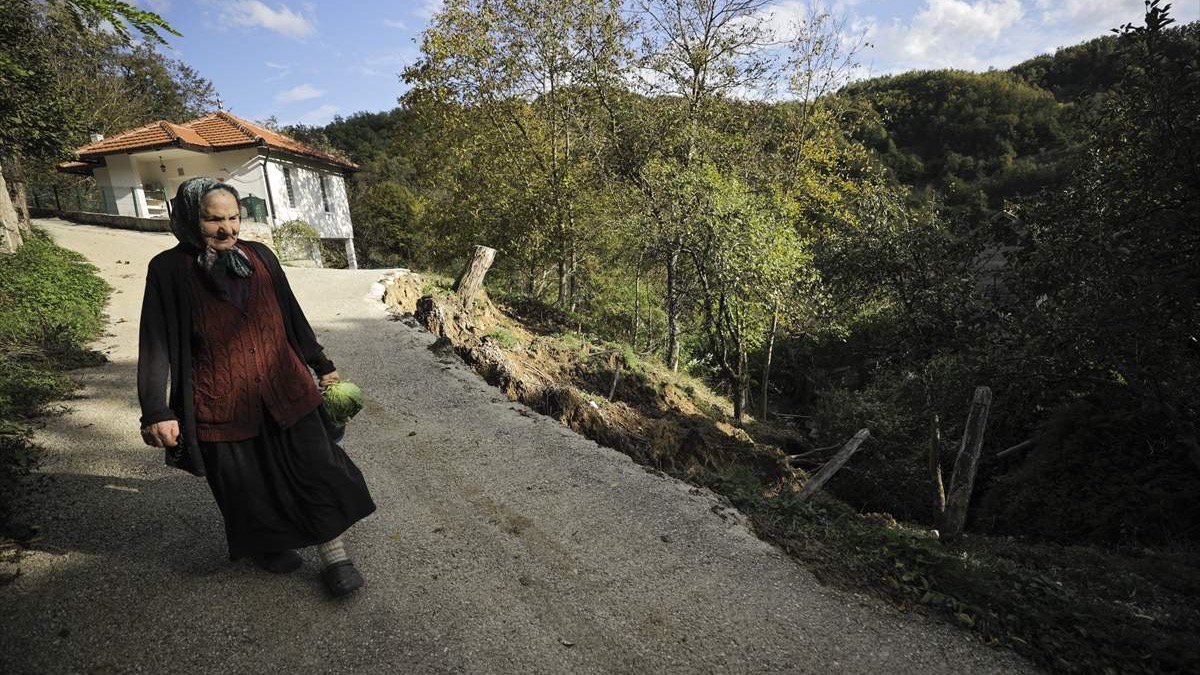 Selo Gorica kod Buturović Polja danima bilo odsječeno: Još uvijek ne rade fiksni telefoni i internet